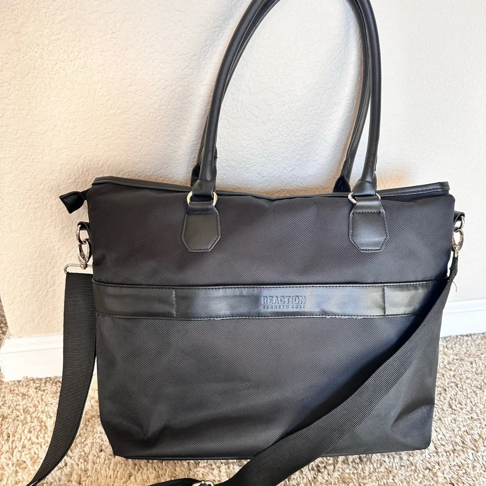 Kenneth Cole Reaction Black Quilted Laptop Bag Classy, black tassel adds style